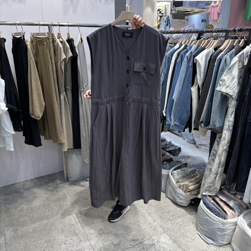 BLOOM韓國代購女士新款26春夏熱賣人氣休閑推薦時尚連衣裙BLOOM-Q連衣裙圖色2