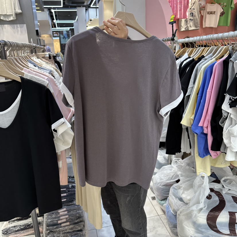 BLOOM韓國代購女士新款推薦熱賣時尚職業人氣T恤假兩件V領BLOOM-QT恤