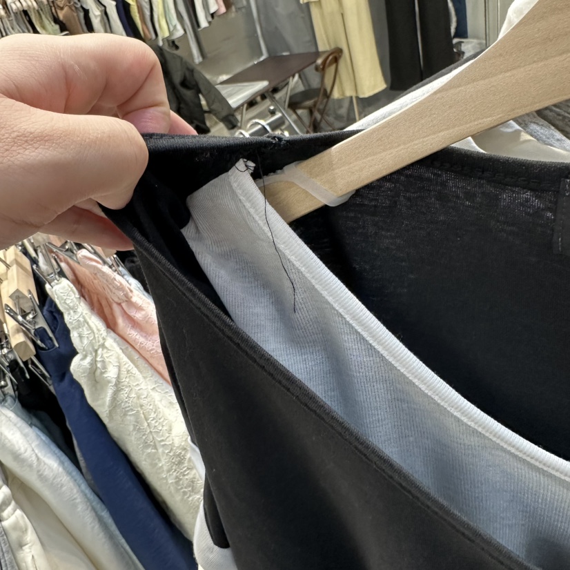 BLOOM韓國代購女士新款推薦熱賣時尚職業人氣T恤假兩件V領BLOOM-QT恤