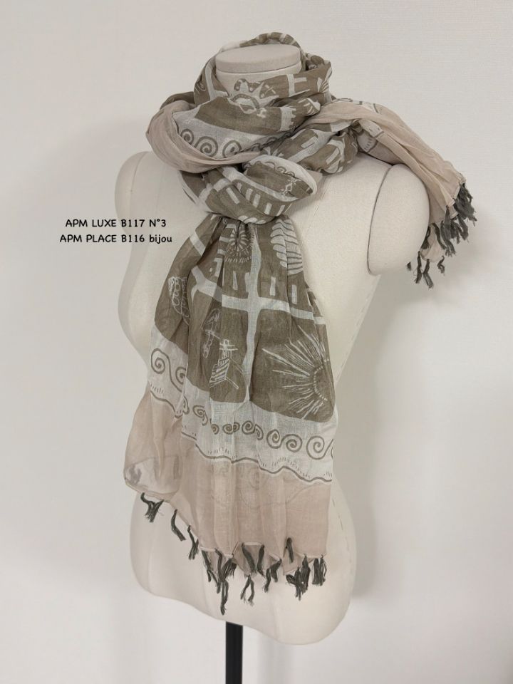 N3東大門實拍女裝新款熱賣職業推薦休閑圍巾披肩流蘇褶皺N3圍巾/披肩