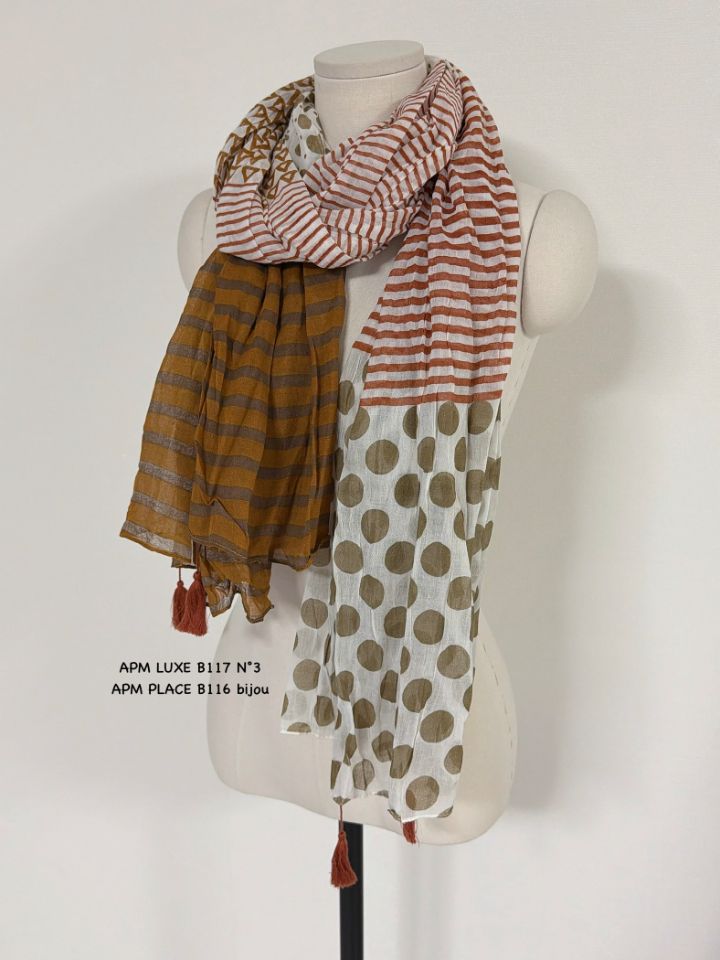 N3東大門直郵女士新款熱賣26春夏休閑真品職業圍巾披肩流蘇N3圍巾/披肩