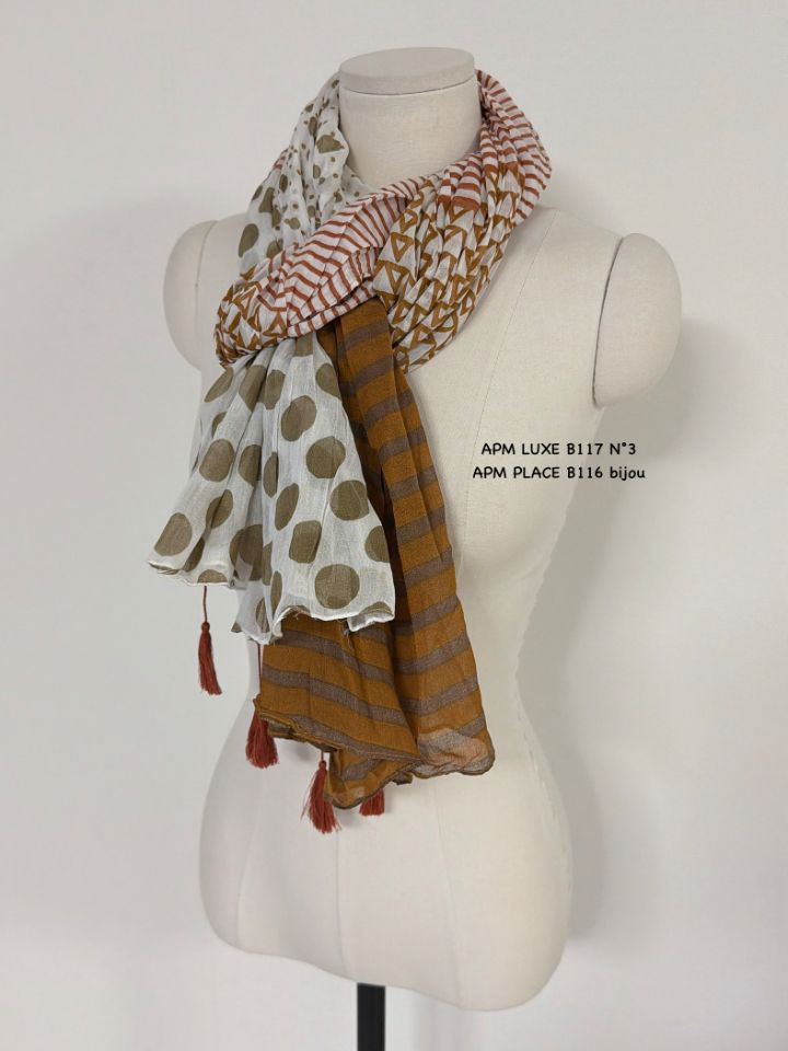 N3東大門直郵女士新款熱賣26春夏休閑真品職業圍巾披肩流蘇N3圍巾/披肩