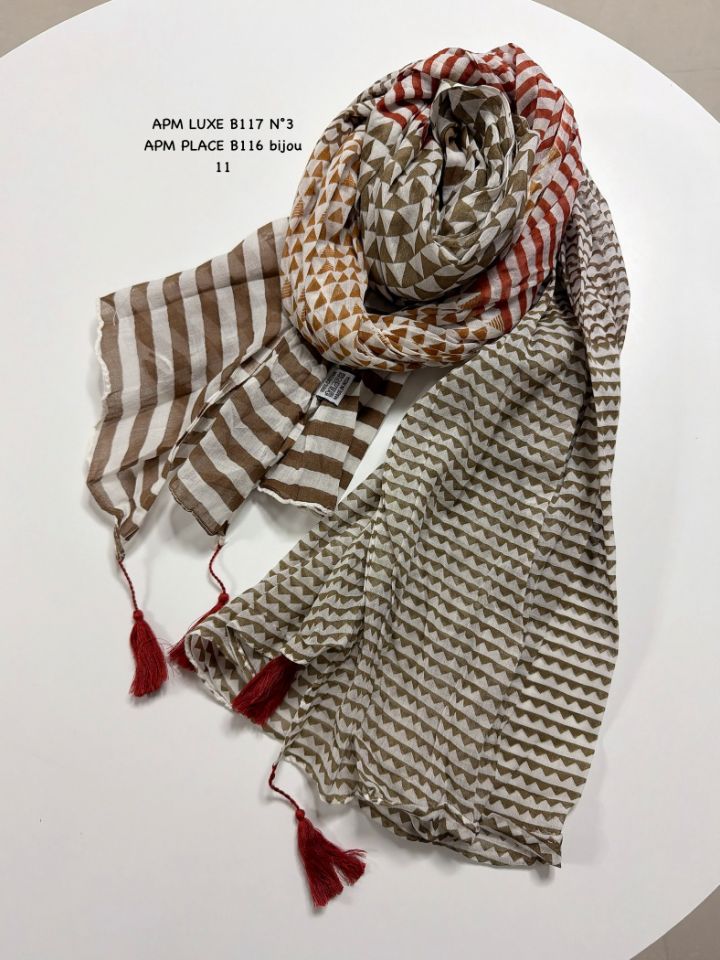 N3東大門直郵女士新款熱賣26春夏休閑真品職業圍巾披肩流蘇N3圍巾/披肩