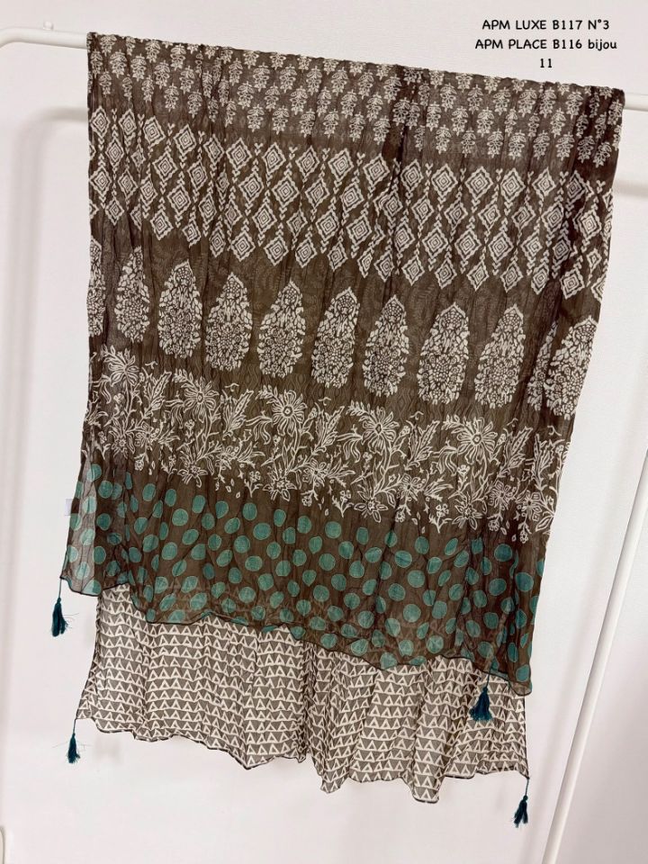 N3東大門實拍女士新款熱賣推薦人氣職業圍巾披肩流蘇褶皺N3圍巾/披肩