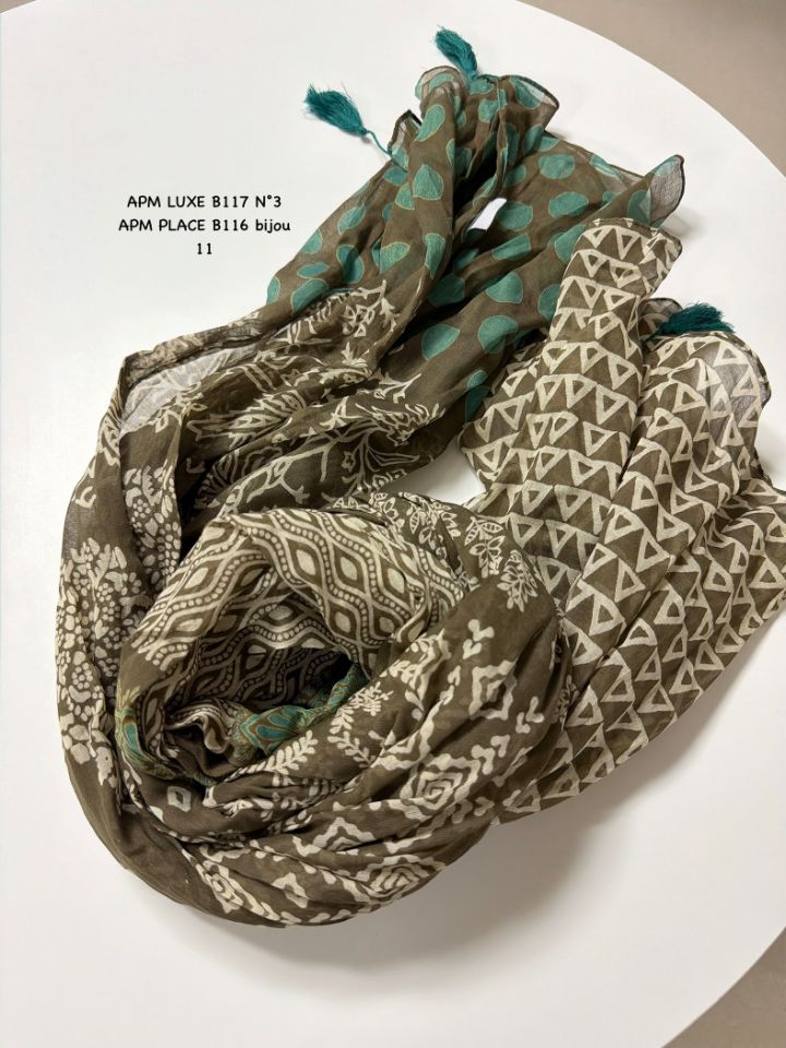 N3東大門實拍女士新款熱賣推薦人氣職業圍巾披肩流蘇褶皺N3圍巾/披肩