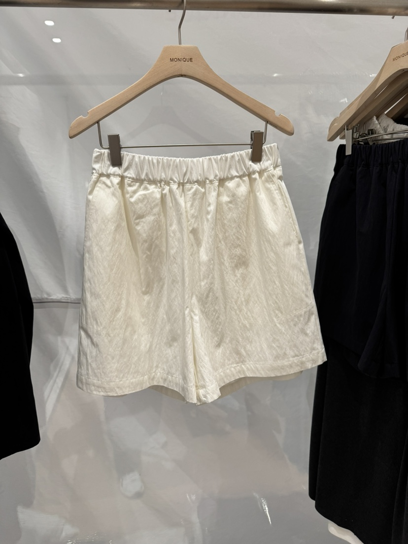MONIQUE韓國直郵女裝新款推薦時尚熱賣人氣真品26春夏短褲條紋MONIQUE短褲圖色1