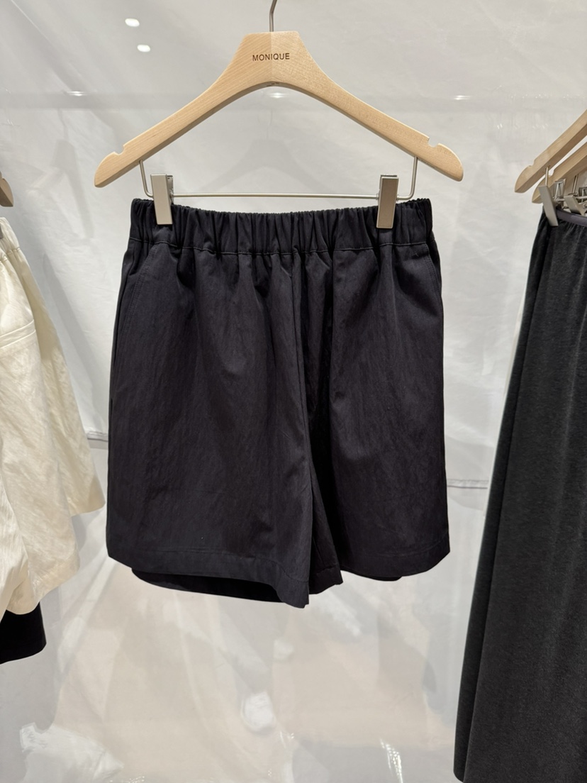 MONIQUE韓國直郵女裝新款推薦時尚熱賣人氣真品26春夏短褲條紋MONIQUE短褲圖色2