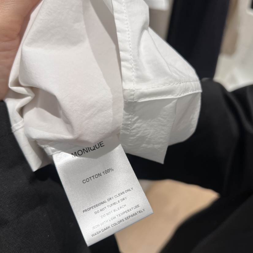 MONIQUE東大門直郵女裝新品時尚職業熱賣人氣襯衫蕾絲衫純棉MONIQUE襯衫/蕾絲衫