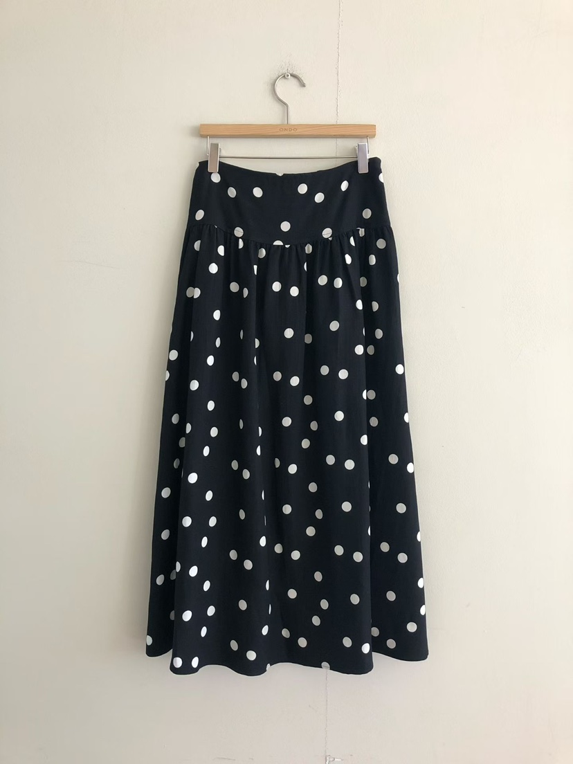 ONDO-P韓國直郵實拍女士新款職業熱賣休閑推薦時尚長裙褶皺ONDO-P長裙