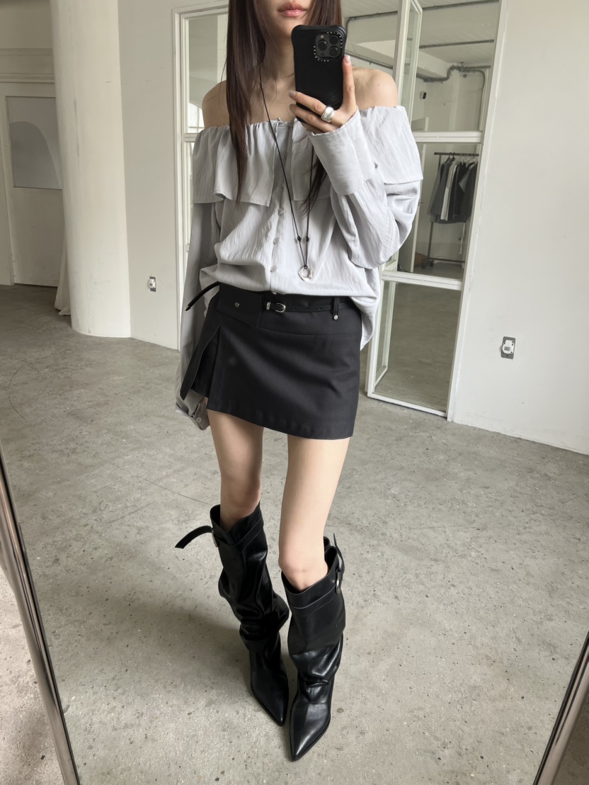 NOVUS韓國直郵女裝新款推薦職業時尚熱賣人氣襯衫蕾絲衫露肩NOVUS襯衫/蕾絲衫