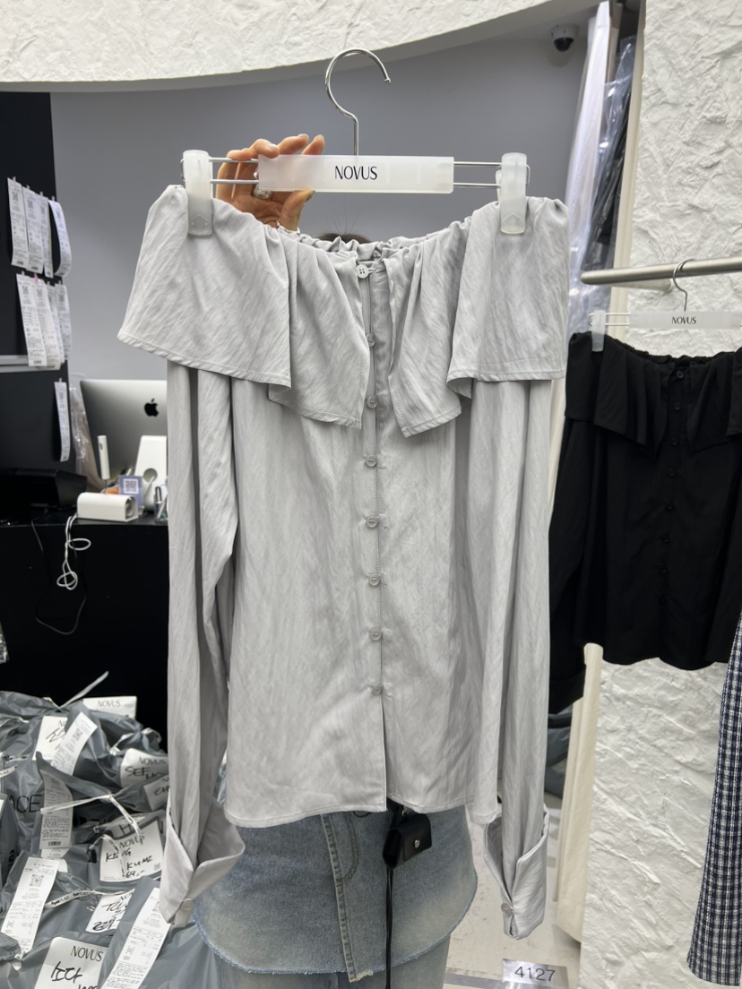 NOVUS韓國直郵女裝新款推薦職業時尚熱賣人氣襯衫蕾絲衫露肩NOVUS襯衫/蕾絲衫圖色2