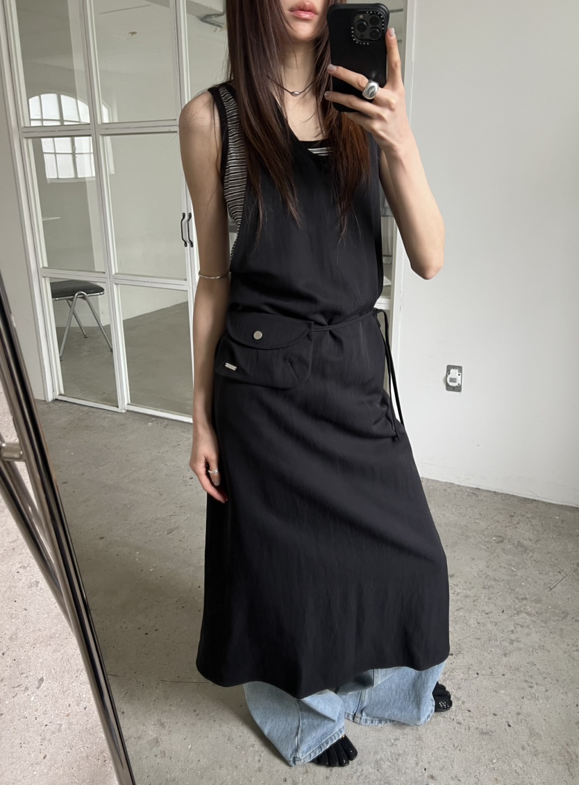 NOVUS韓國東大門直郵女裝新品26春夏職業推薦連衣裙裹身裙NOVUS連衣裙