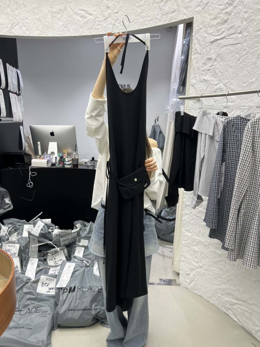 NOVUS韓國東大門直郵女裝新品26春夏職業推薦連衣裙裹身裙NOVUS連衣裙圖色3