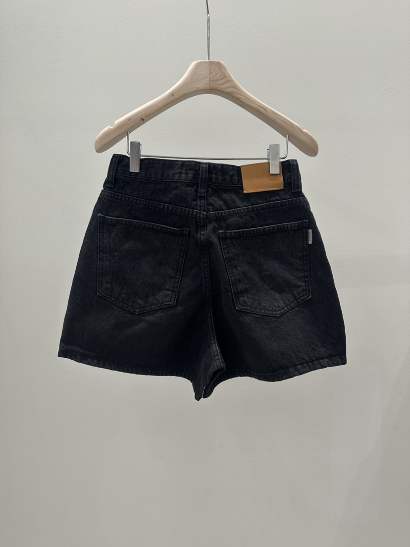 AMY GRACE-A韓國直郵實拍女裝新款人氣職業休閑熱賣短褲AMY GRACE-A短褲