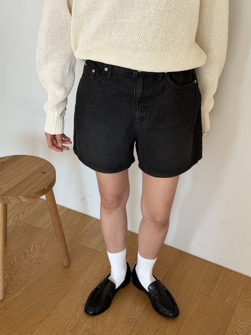 AMY GRACE-A韓國直郵實拍女裝新款人氣職業休閑熱賣短褲AMY GRACE-A短褲