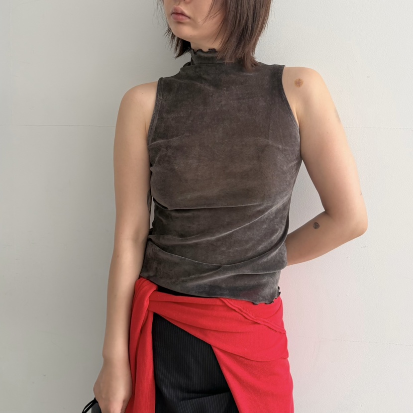 OLI SEOUL韓國代購女裝新款職業推薦人氣吊帶背心天鵝絨OLI SEOUL吊帶/背心