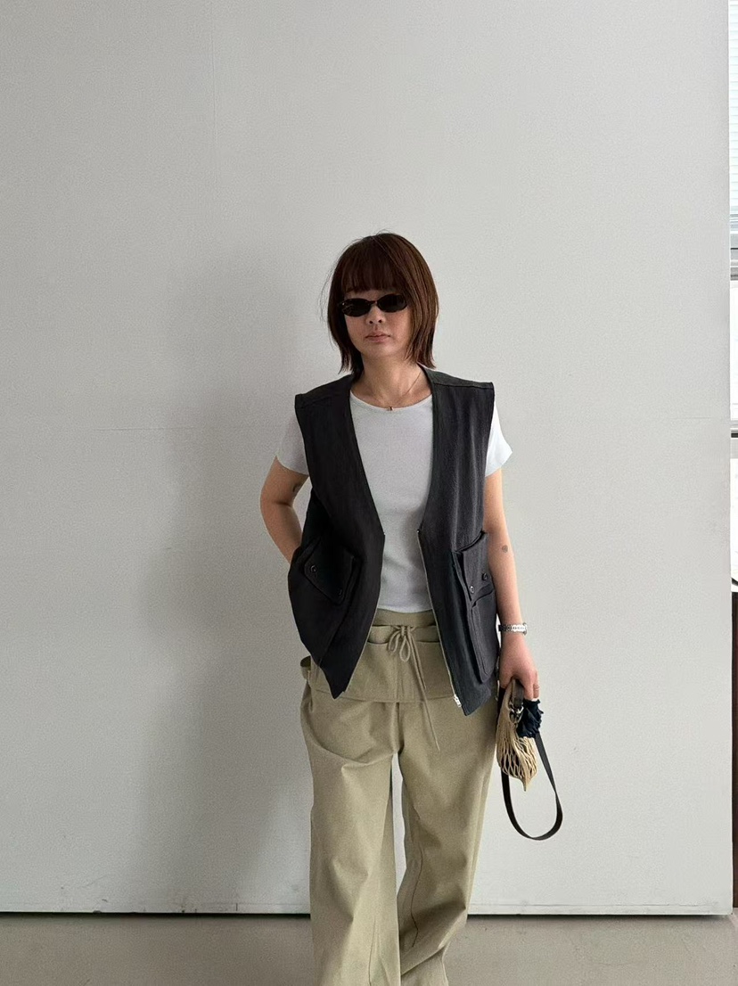 OLI SEOUL韓國東大門直郵女裝新款熱賣人氣時尚馬甲亞麻OLI SEOUL馬甲