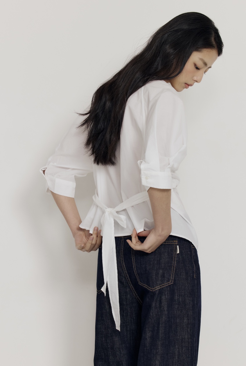 AMY GRACE-A韓國直郵實拍女裝新款人氣推薦時尚襯衫蕾絲衫AMY GRACE-A襯衫/蕾絲衫