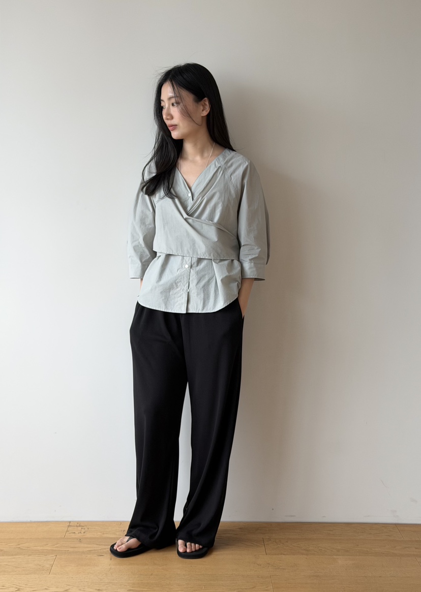 AMY GRACE-A韓國直郵實拍女裝新款人氣推薦時尚襯衫蕾絲衫AMY GRACE-A襯衫/蕾絲衫