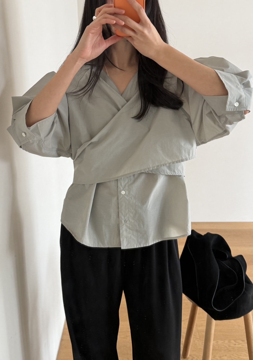 AMY GRACE-A韓國直郵實拍女裝新款人氣推薦時尚襯衫蕾絲衫AMY GRACE-A襯衫/蕾絲衫