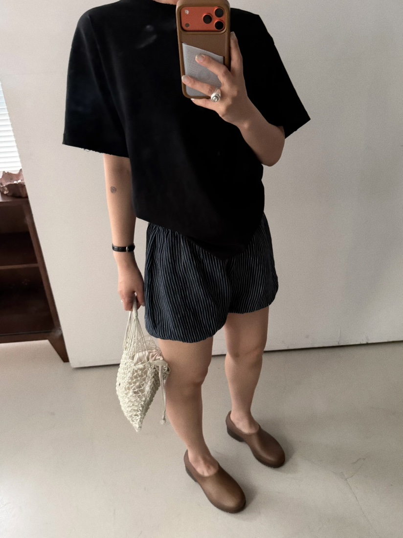 OLI SEOUL韓國直郵實拍女士新品人氣職業休閑26春夏推薦T恤OLI SEOULT恤