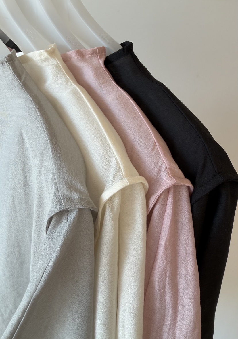 AMY GRACE-A韓國直郵女士新品休閑襯衫蕾絲衫含腰繩高領AMY GRACE-A襯衫/蕾絲衫