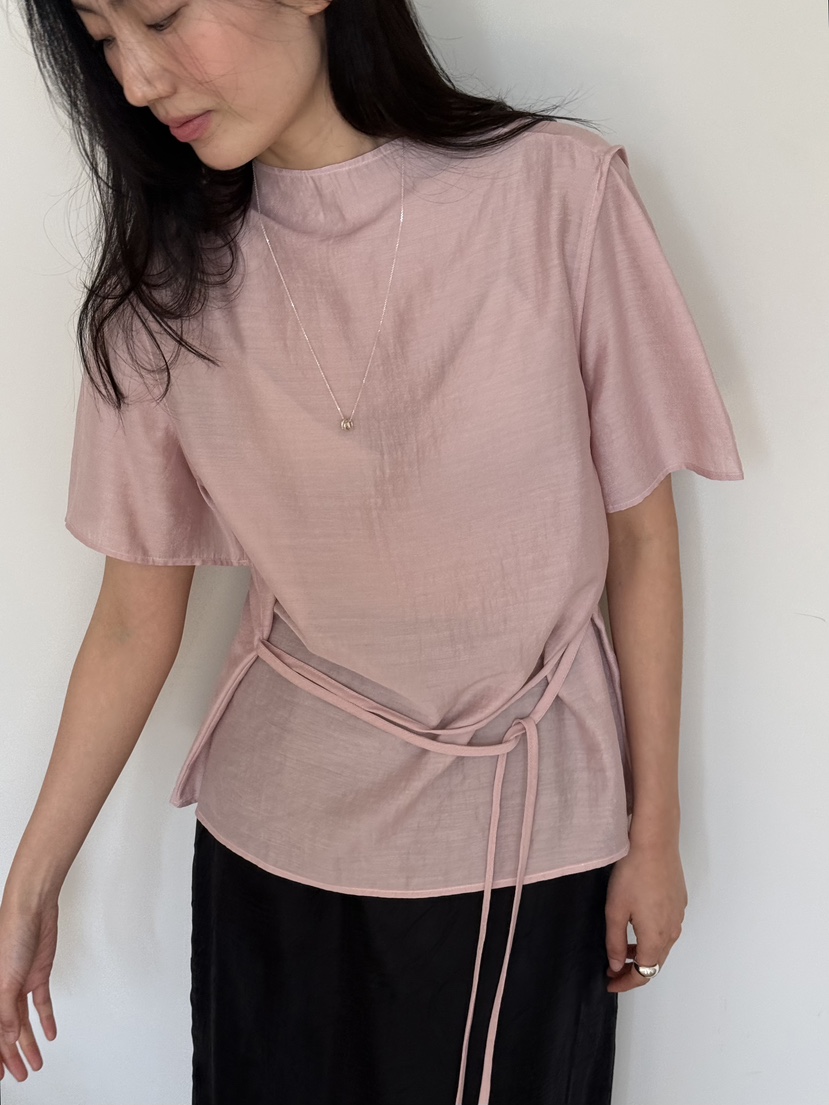 AMY GRACE-A韓國直郵女士新品休閑襯衫蕾絲衫含腰繩高領AMY GRACE-A襯衫/蕾絲衫