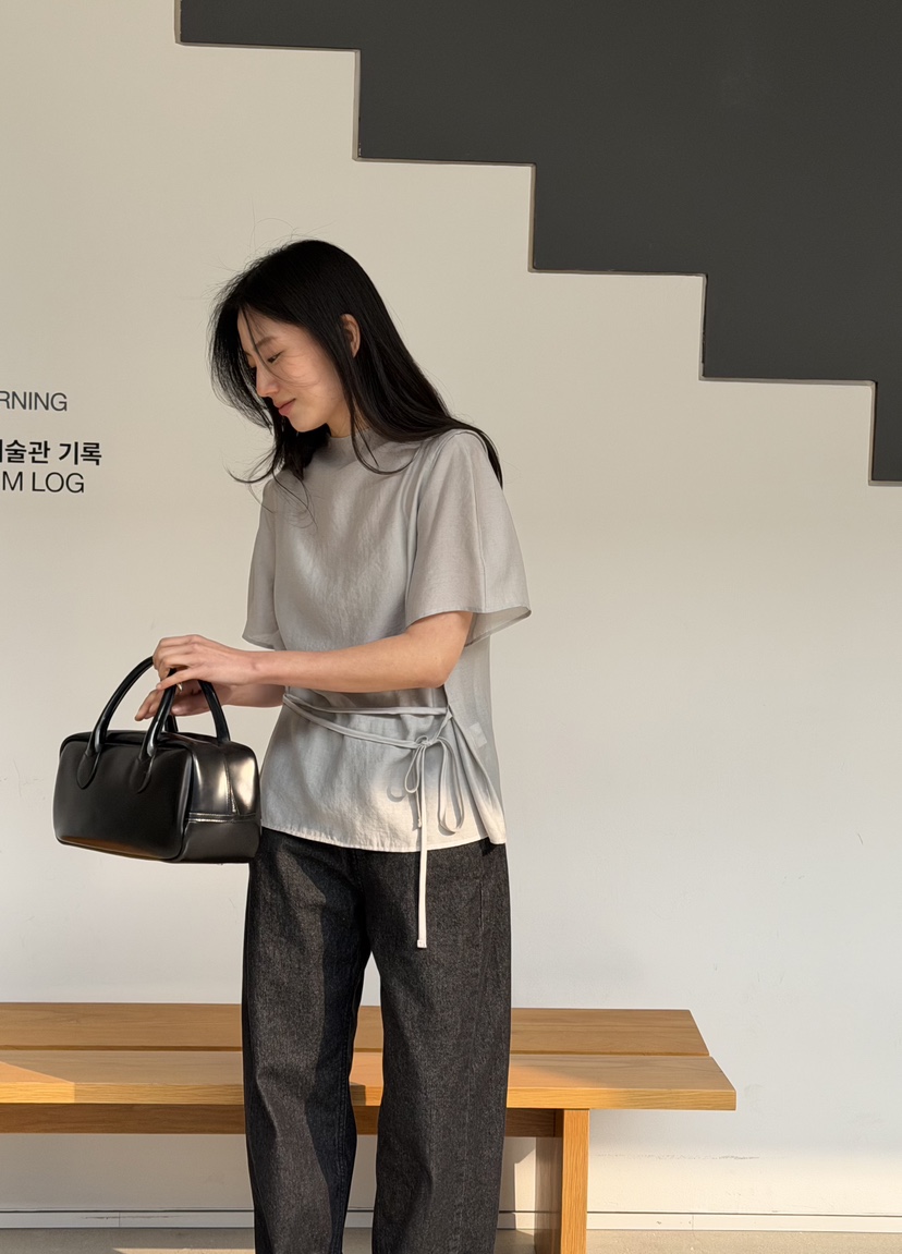 AMY GRACE-A韓國直郵女士新品休閑襯衫蕾絲衫含腰繩高領AMY GRACE-A襯衫/蕾絲衫