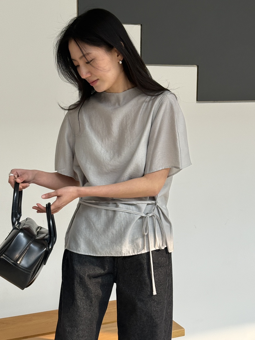 AMY GRACE-A韓國直郵女士新品休閑襯衫蕾絲衫含腰繩高領AMY GRACE-A襯衫/蕾絲衫