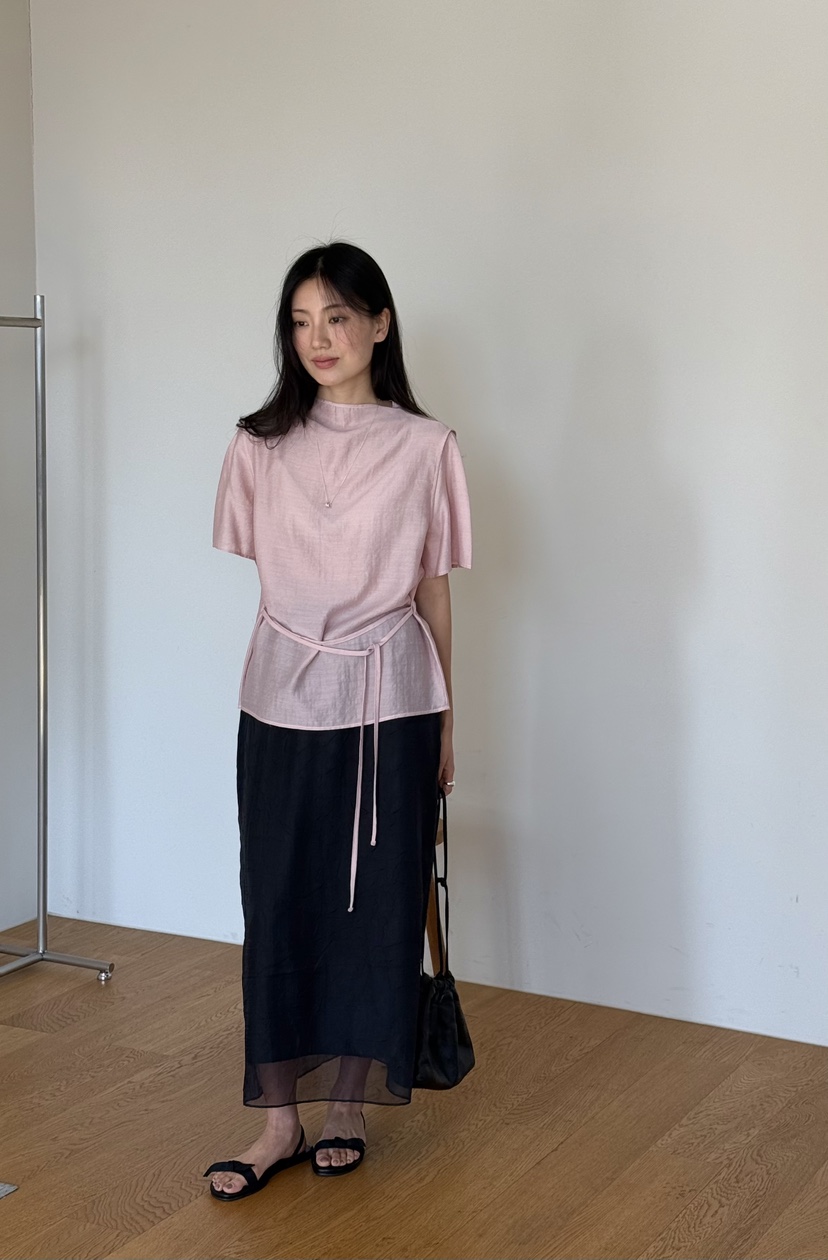 AMY GRACE-A韓國直郵女士新品休閑襯衫蕾絲衫含腰繩高領AMY GRACE-A襯衫/蕾絲衫