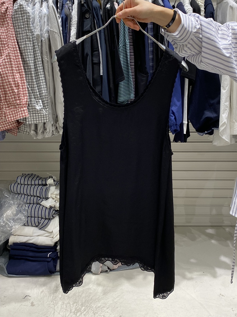 BRICKLANE韓國東大門代購女裝新款時尚人氣吊帶背心不對稱BRICKLANE吊帶/背心圖色2