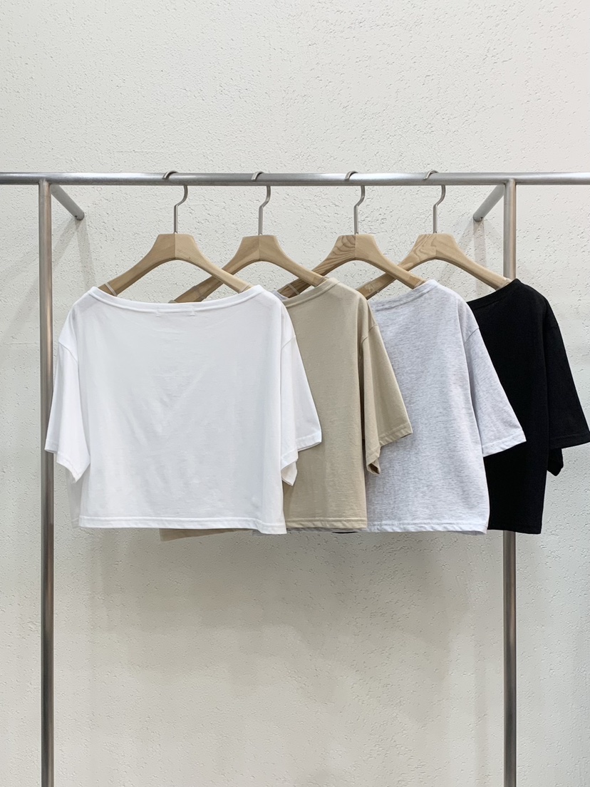 LIGHT AND SALT韓國直郵實拍女士新品時尚休閑人氣職業T恤LIGHT AND SALTT恤