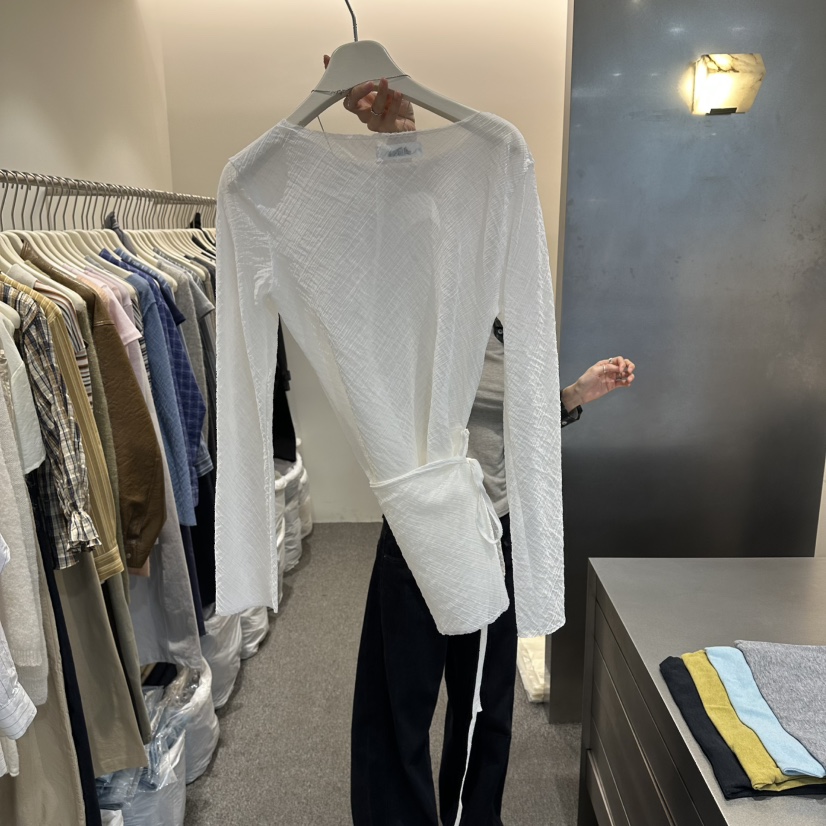 ALTER韓國直郵實拍女士新款職業人氣推薦熱賣休閑襯衫蕾絲衫Alter襯衫/蕾絲衫