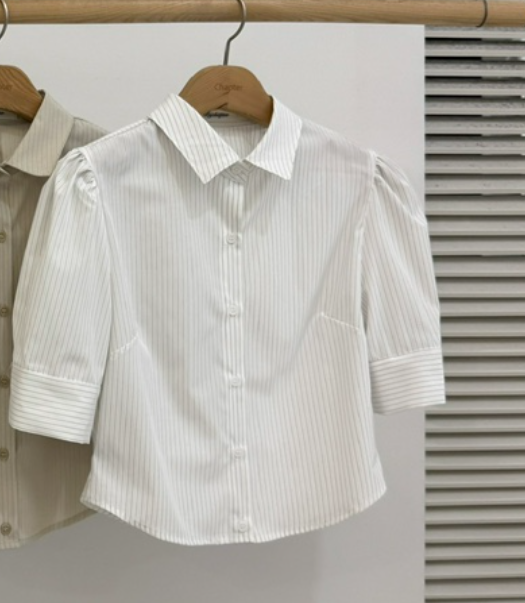 BY CHAPTER韓國東大門直郵女裝新款熱賣襯衫蕾絲衫不含內搭鏤空BY Chapter襯衫/蕾絲衫圖色3