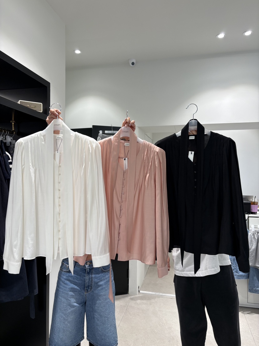 CREAM-P韓國東大門直郵女士新款人氣推薦襯衫蕾絲衫含脖帶CREAM-P襯衫/蕾絲衫