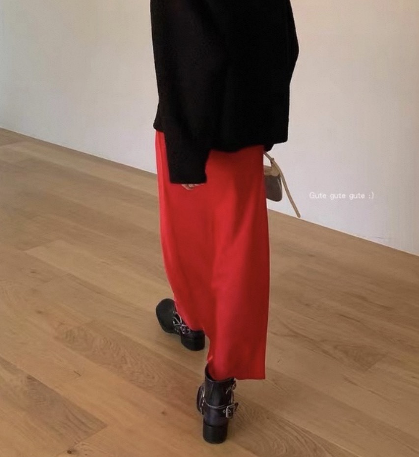 LOVE MY SANTA韓國東大門直郵女裝新款人氣半身裙中短裙絲綢Santa/LOVE MY SANTA半身裙/中短裙