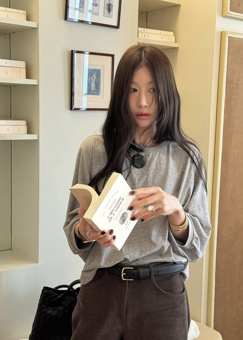 OUTFIT韓國代購女士新款休閑26春夏職業時尚人氣推薦長袖T恤OUTFIT長袖T恤