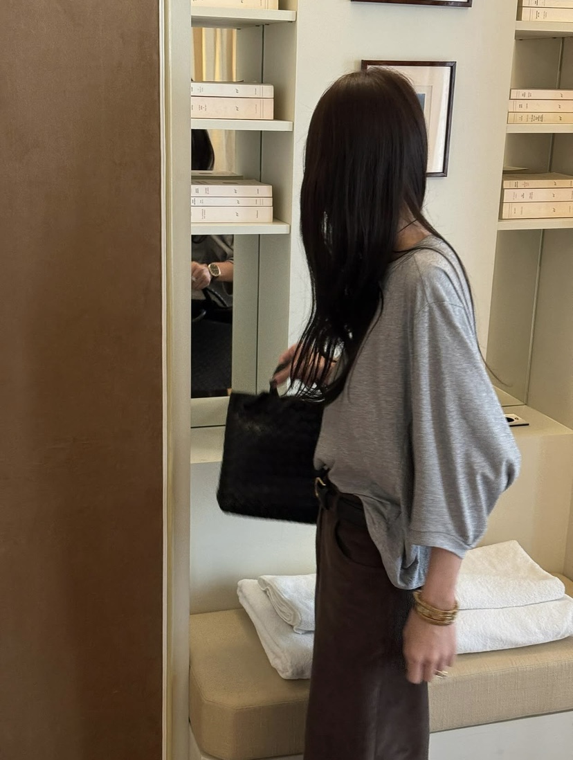 OUTFIT韓國代購女士新款休閑26春夏職業時尚人氣推薦長袖T恤OUTFIT長袖T恤