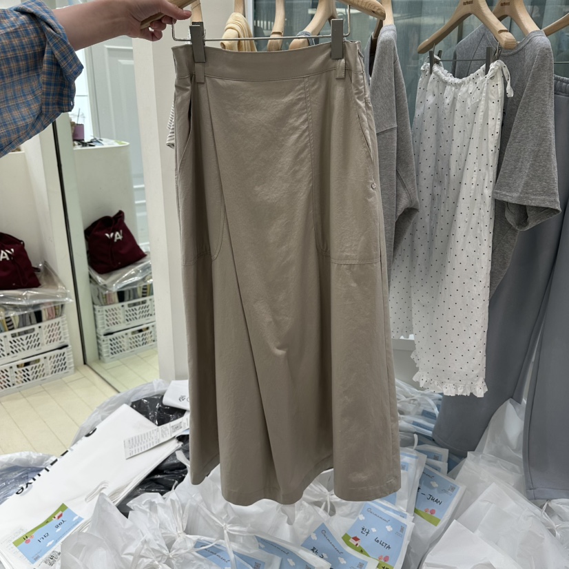 OURMOMENT韓國直郵女裝新款熱賣人氣時尚職業休閑推薦長裙OURMOMENT長裙圖色1