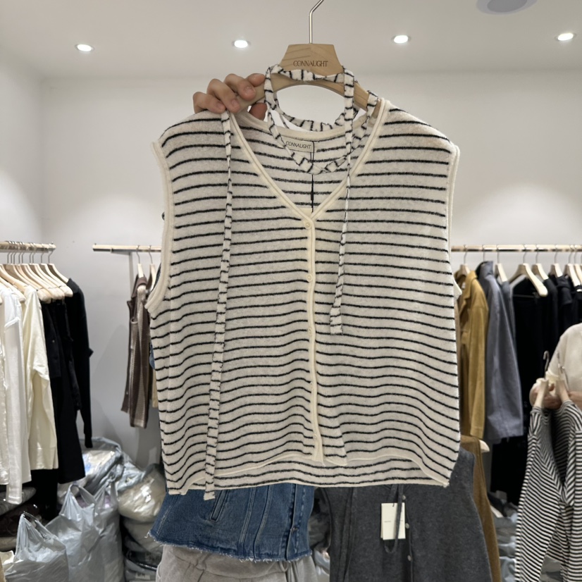 CONNAUGHT/DAILYJUD韓國代購女士新款休閑推薦馬甲含圍巾CONNAUGHT/DAILYJUD馬甲圖色2