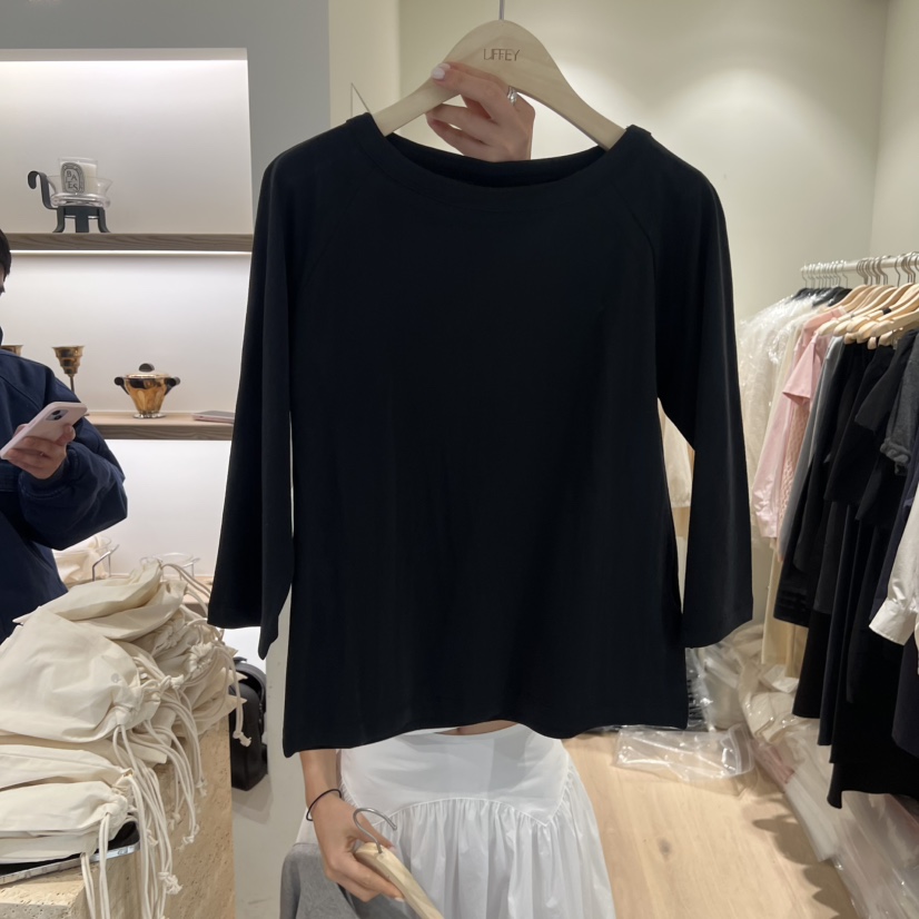 LIFFEY韓國東大門代購女裝新品時尚推薦26春夏長袖T恤船領LIFFEY長袖T恤圖色3