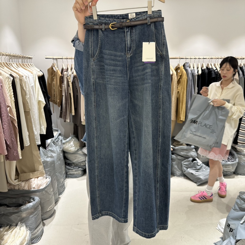 CONNAUGHT/DAILYJUD韓國東大門直郵女士新款休閑牛仔褲含腰帶CONNAUGHT/DAILYJUD牛仔褲圖色1