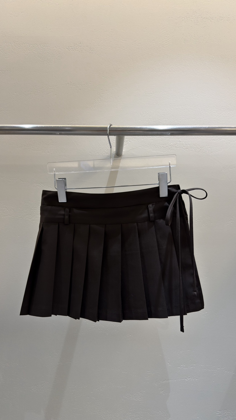 MOST OF ALL U韓國直郵實拍女裝新款時尚休閑短裙褶皺MOST OF ALL U短裙圖色1黑色