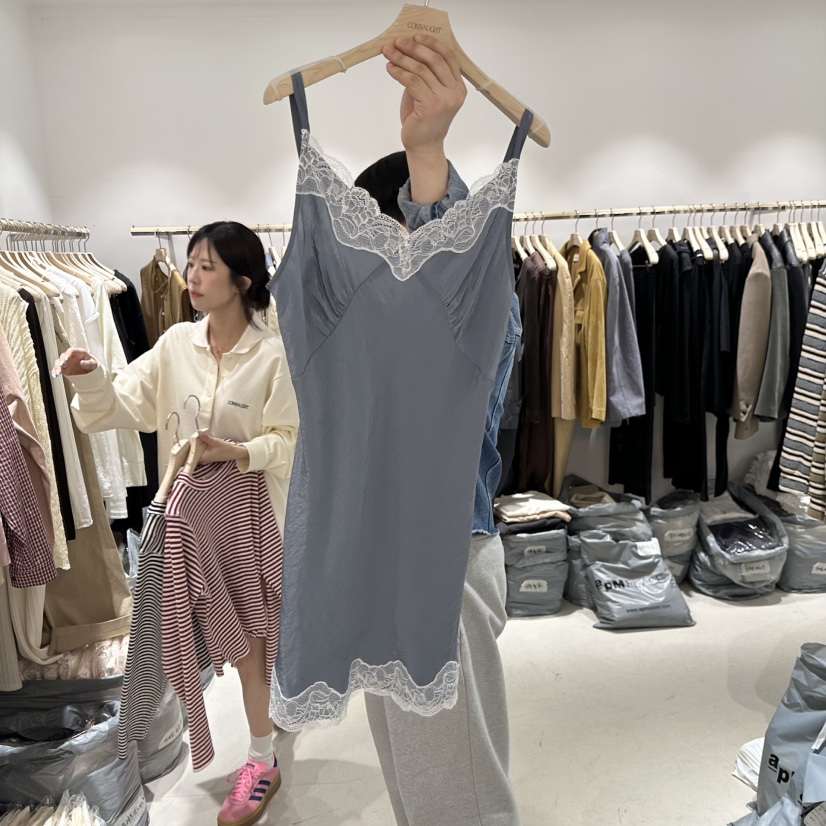 CONNAUGHT/DAILYJUD韓國代購女裝新款26春夏人氣熱賣連衣裙CONNAUGHT/DAILYJUD連衣裙圖色1