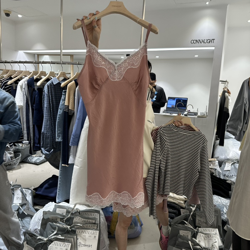 CONNAUGHT/DAILYJUD韓國代購女裝新款26春夏人氣熱賣連衣裙CONNAUGHT/DAILYJUD連衣裙圖色3