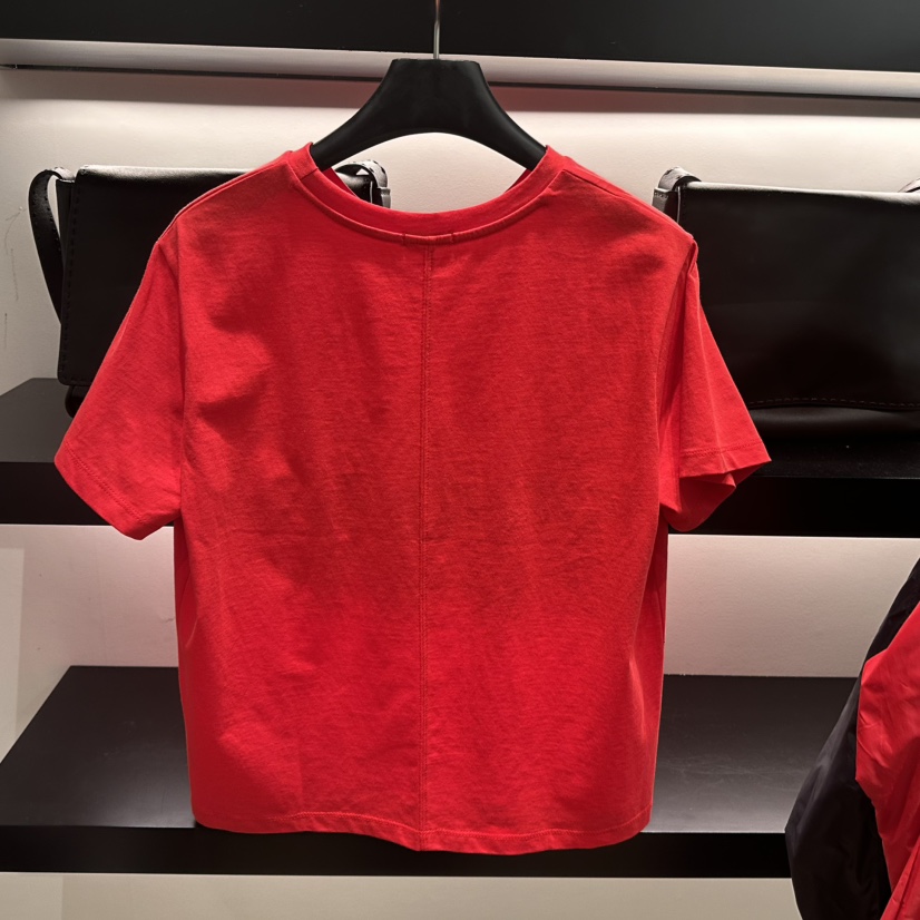 FEBRUARY 11韓國東大門直郵女士新款職業人氣推薦熱賣T恤FEBRUARY 11T恤