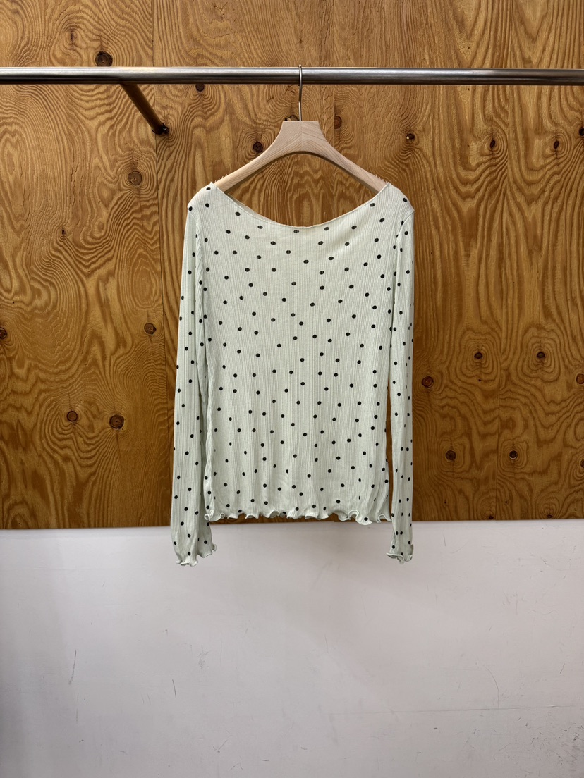 PROJECTVIEW韓國東大門代購女裝新款時尚人氣長袖T恤透視PROJECTVIEW長袖T恤圖色1