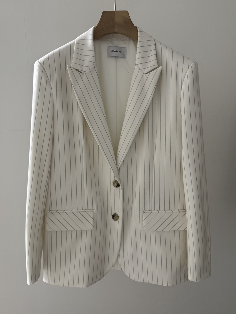 LOWBURN韓國直郵實拍女裝新款推薦人氣職業熱賣時尚26春夏夾克LOWBURN夾克圖色2