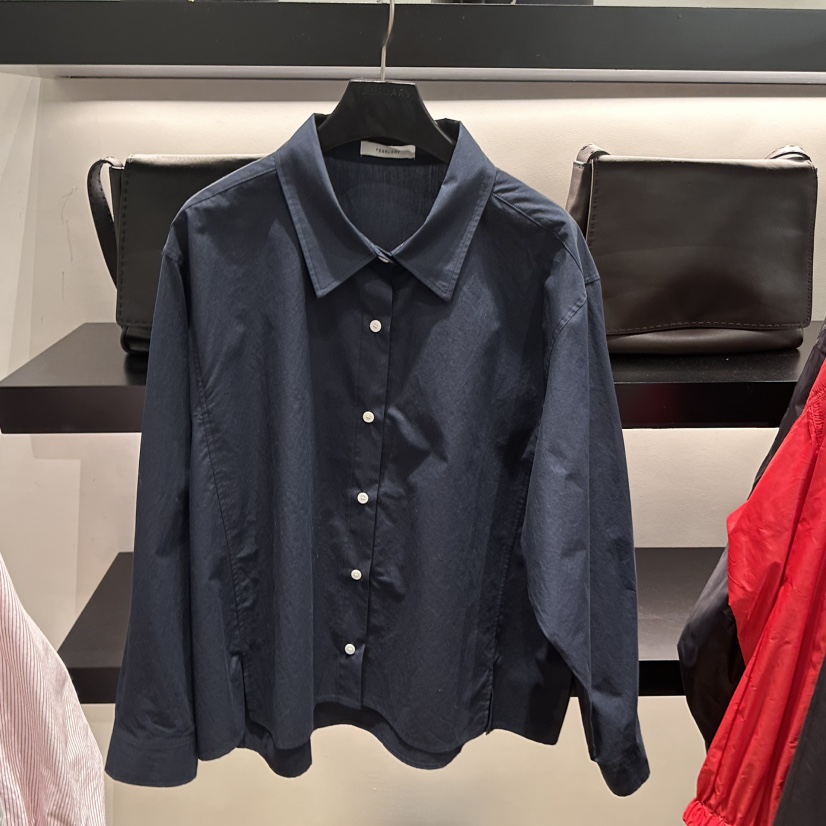 FEBRUARY 11韓國直郵實拍女士新品人氣推薦職業襯衫蕾絲衫FEBRUARY 11襯衫/蕾絲衫圖色2