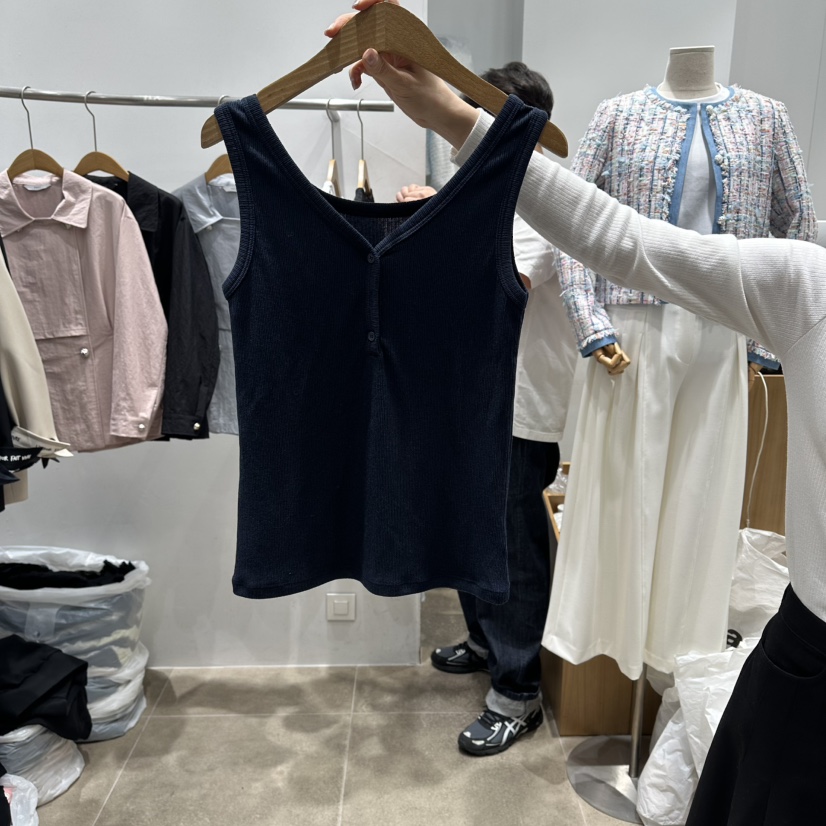 ENVY韓國東大門直郵女士新品熱賣休閑人氣職業吊帶背心紐扣ENVY吊帶/背心圖色3深藍色